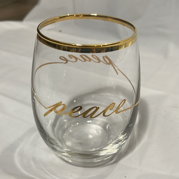 Nwot stemless wine glasses with gold letterin and gold writing 4.5” tall x 2.75” - Picture 3 of 5